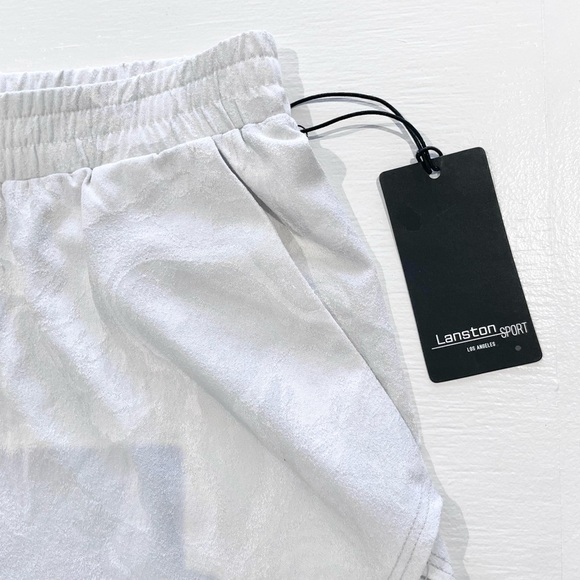 New Lanston Sport Curved Hem Shorts Grey Sample Size / Size Small - Picture 7 of 12